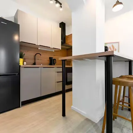 Sweet Life Apartment *